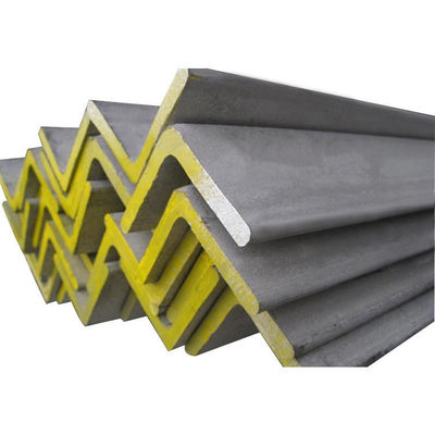 Barras de ángulo de acero galvanizado para construcciones Tolerancia ± 1% Venta directa garantizada