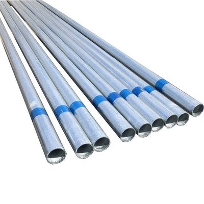 Tubo de acero galvanizado regular con un poco de aceite por tonelada de fabricantes de renombre