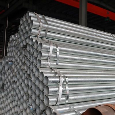 Sección hueca MS galvanizada en de MS Tubos de acero suave Proveedores con paso de piel Sí y engrasados o no engrasados