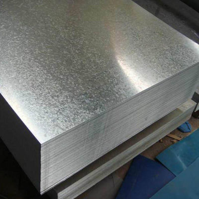 Dx51d Dx52d Dx53d Hoja de acero galvanizado 4x8 con técnica a base de laminado en frío y ligeramente engrasada