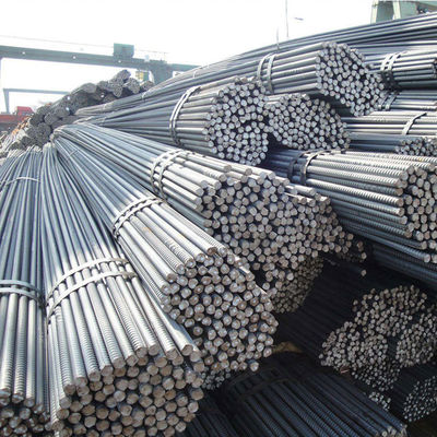HRB400 HRB500 Rebar de grado con servicio de procesamiento de perforación a un precio asequible
