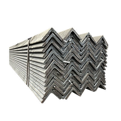 Acero de ángulo de acero al carbono de fabricantes para aplicaciones iguales y rendimiento duradero